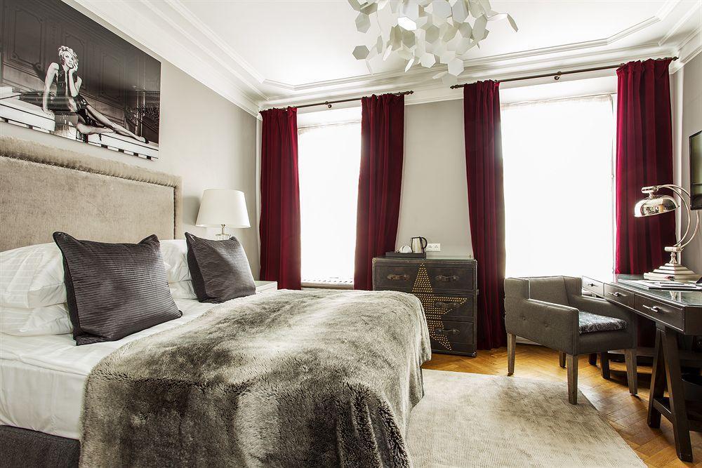 St. Petersbourg Hotel - Small Luxury Hotels Of The World ทาลลินน์ ภายนอก รูปภาพ