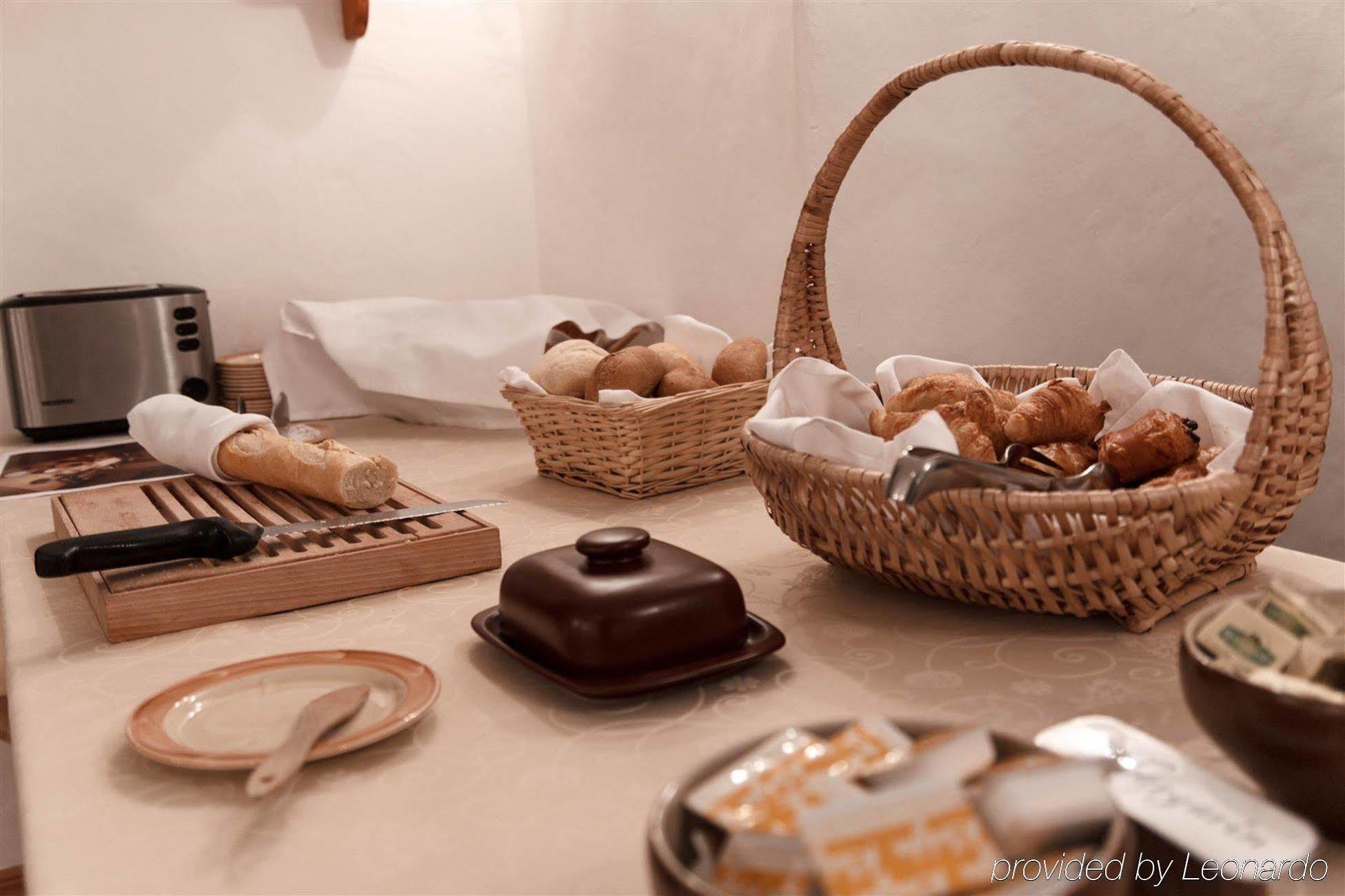 St. Petersbourg Hotel - Small Luxury Hotels Of The World ทาลลินน์ ภายนอก รูปภาพ